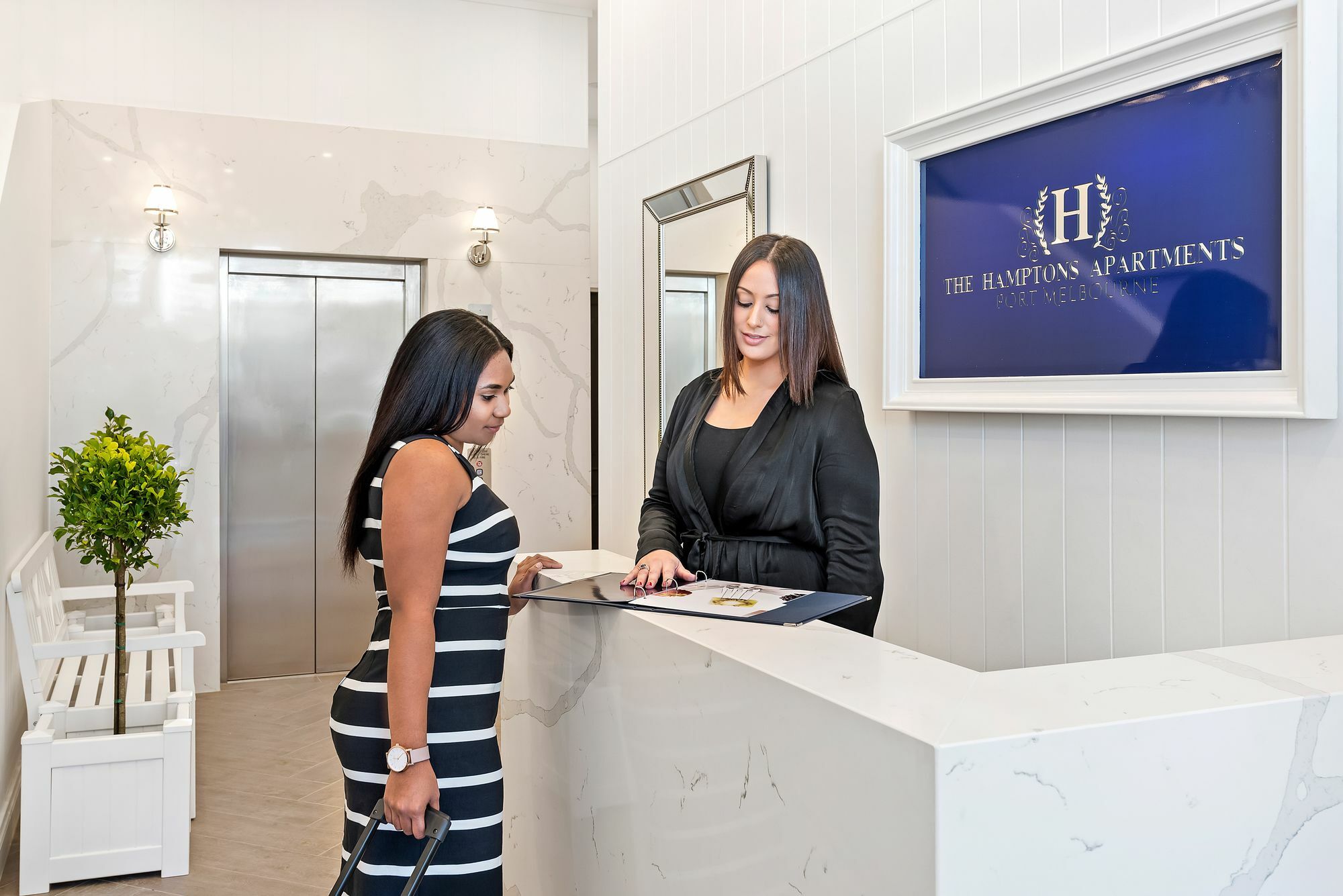 The Hamptons Apartments - Port Ville de Melbourne Extérieur photo